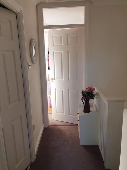 Christchurch Home From Home 外观 照片